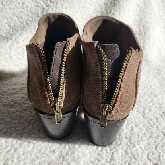 BOC Born Concept Boots Womens 7 M Slouch Ankle Bootie Z59917 Brown Suede Heels - Picture 3 of 8